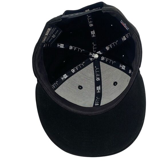 New Era 9FIFTY Pittsburgh Steelers Black White Snapback Hat (H23) - Picture 5 of 10